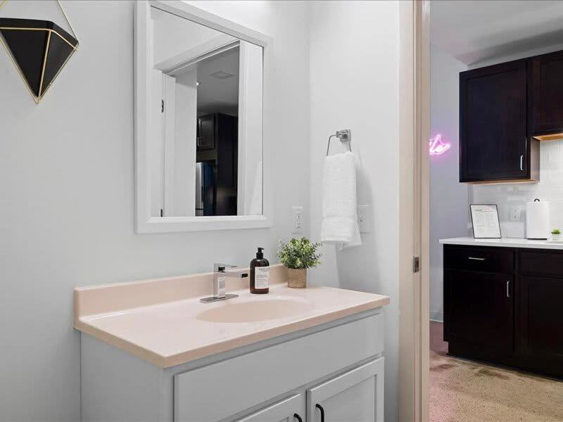 Cozysuites Historic 1Br, Downtown Pittsburgh Buitenkant foto